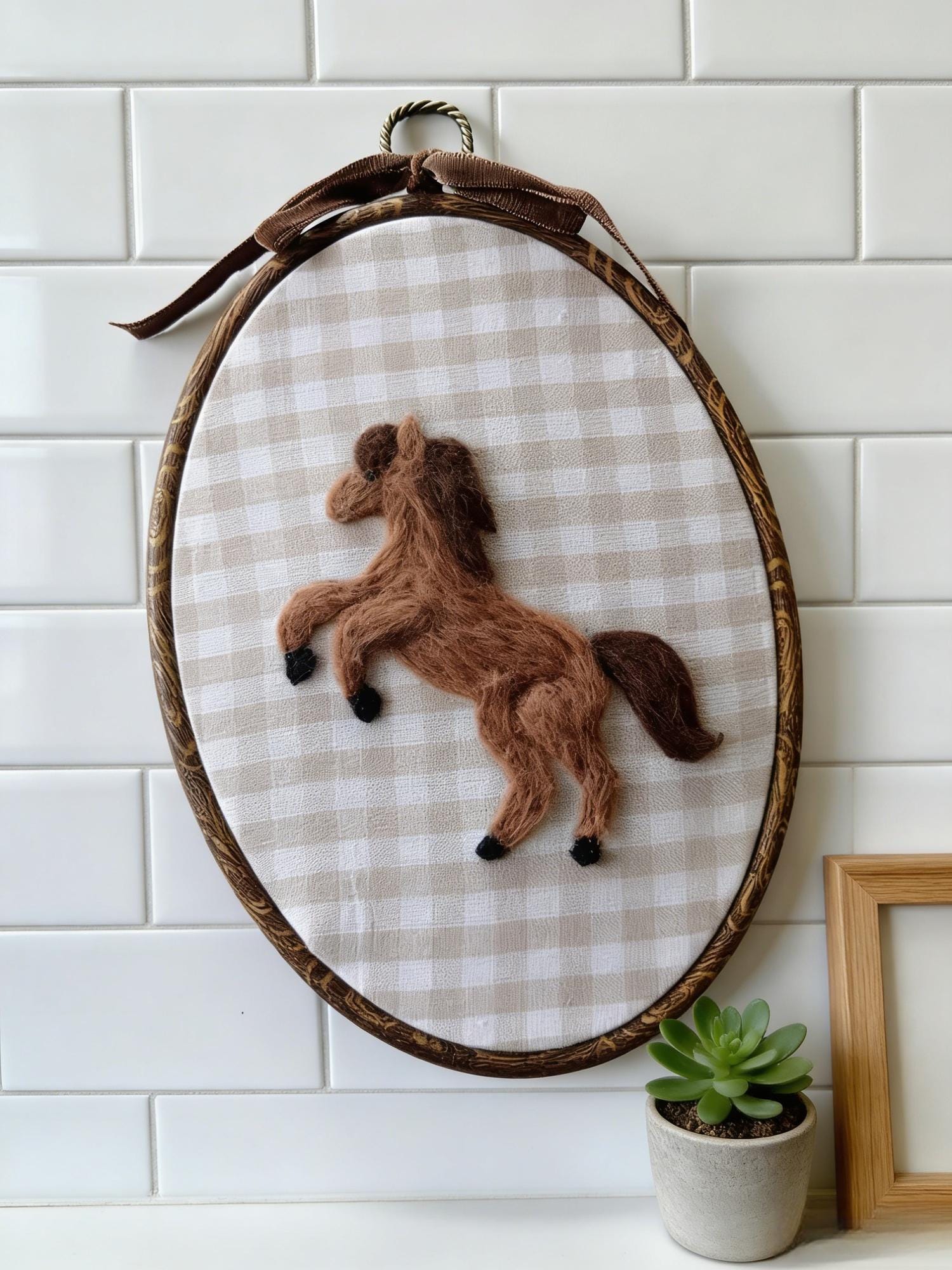 Felt Horse Embroidery Hoop – Handmade Nursery Wall Art, Western Decor