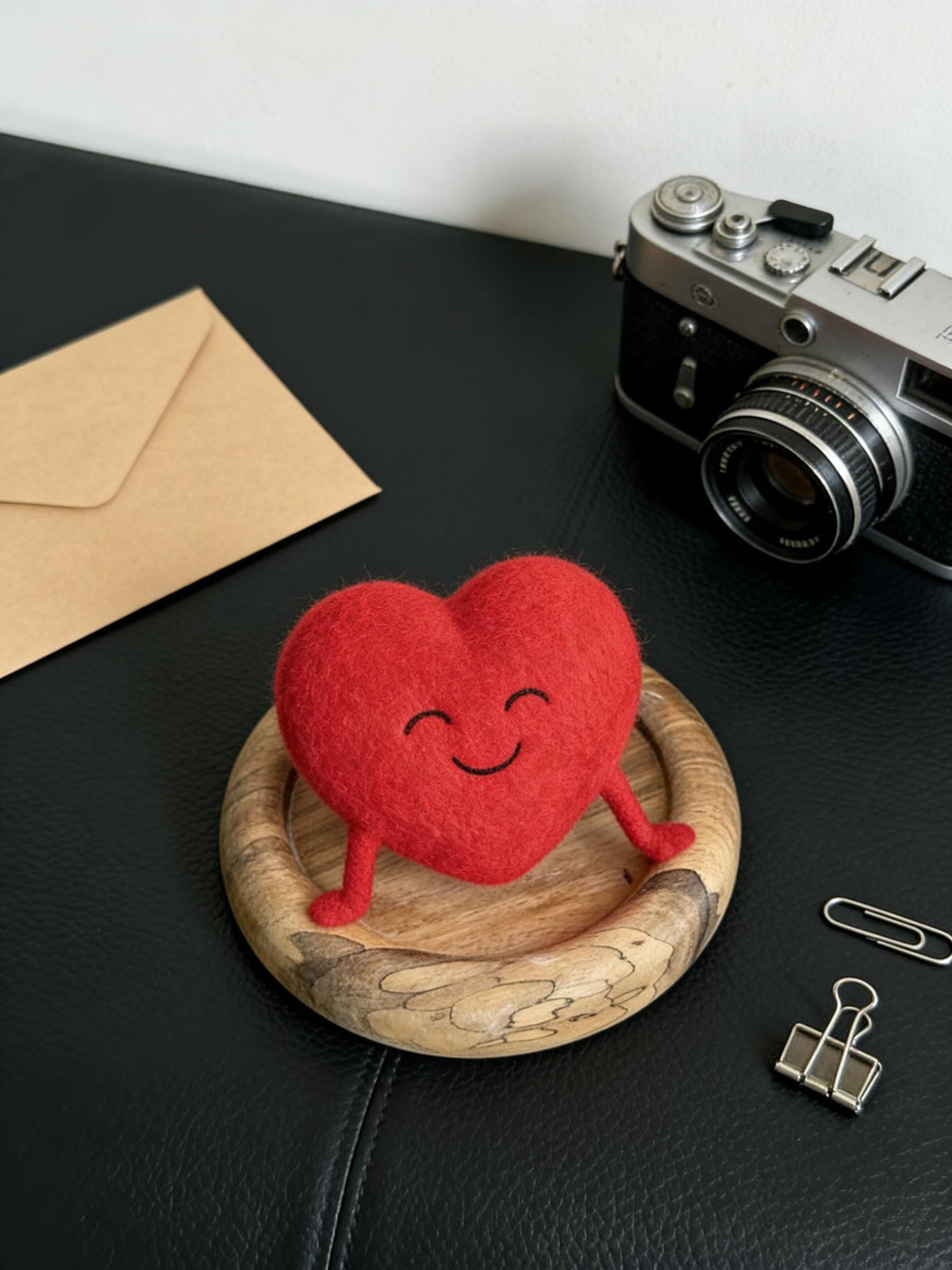 Felt Heart Plush, Smiling Figurine, Valentine's Day Gift