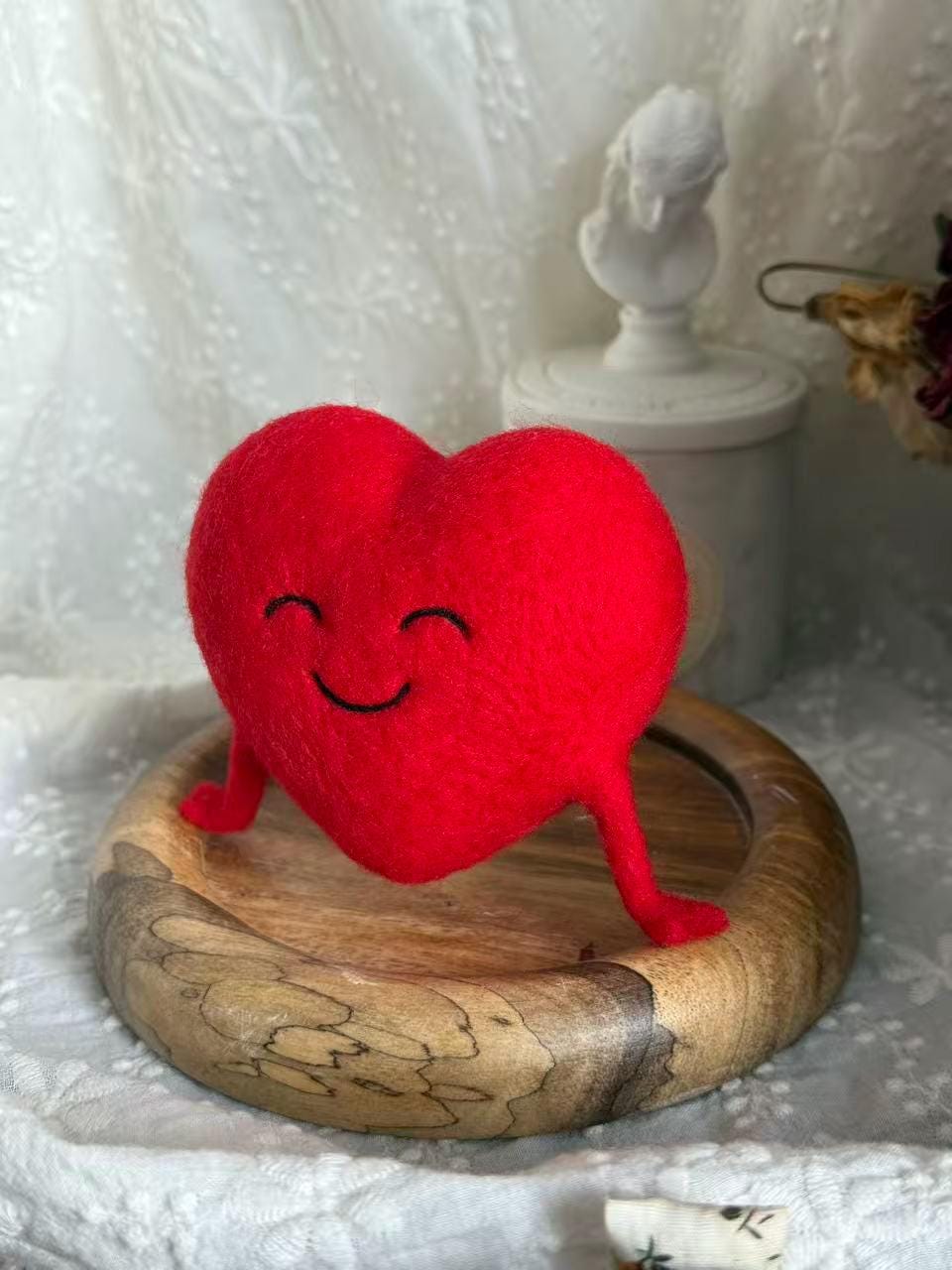 Felt Heart Plush, Smiling Figurine, Valentine's Day Gift